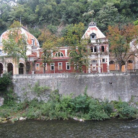 Hotel Casa Dina Băile Herculane Exterior foto